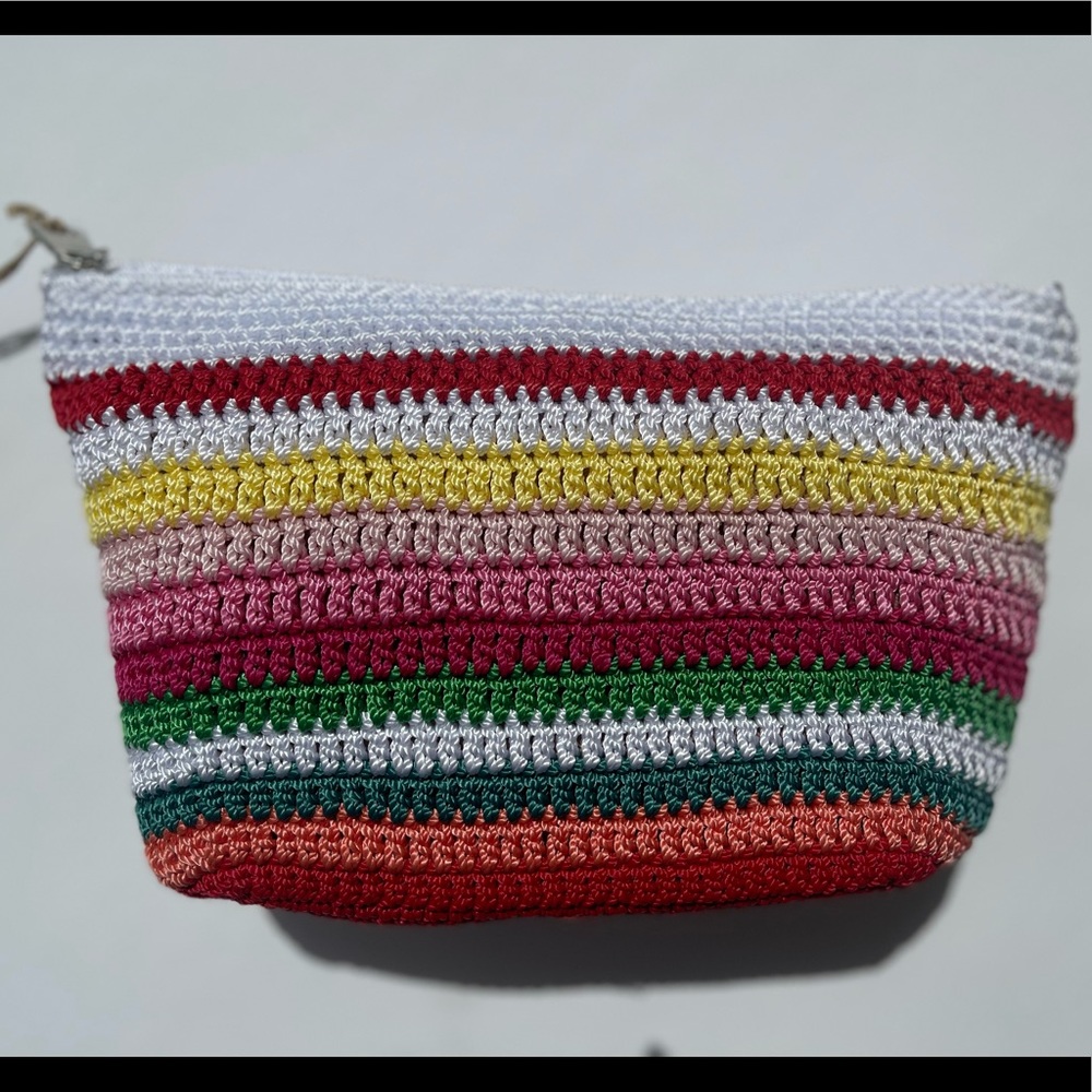 The Sak Hand-Crocheted Travel Pouch NWT 🌼🌸☀️⛱